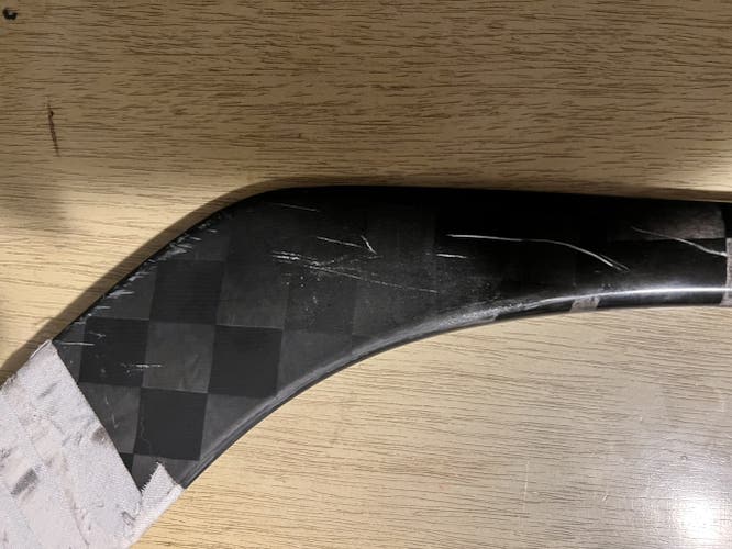 Bauer flylite hockey stick