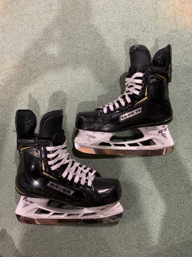 Used Pro Stock Bauer Supreme 2S Pro Skates Size 6.5