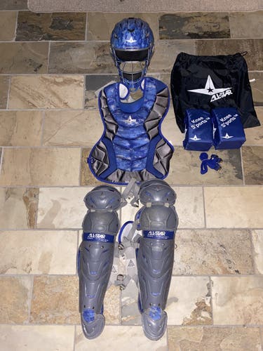 Intermediate All Star System 7 Catcher's Set