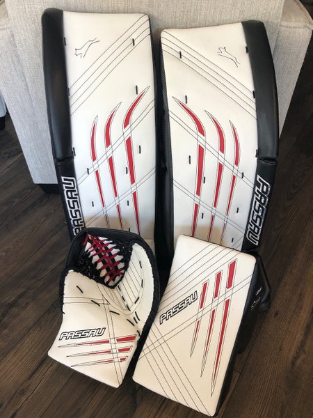 Senior 33+1 Passau Goalie Full Set