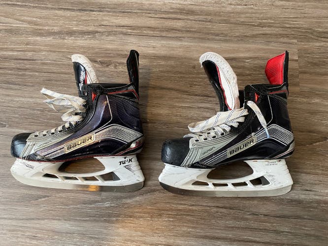 Senior Used Bauer Vapor 1X Hockey Skates Extra Wide Width Pro Stock Size 8 1/4
