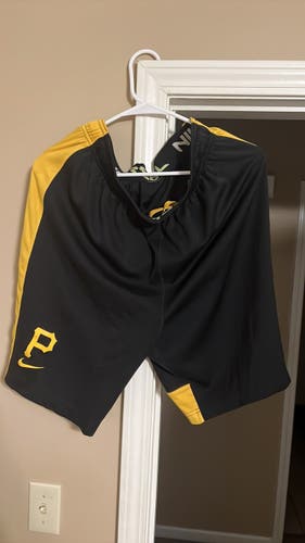 Pittsburgh pirate shorts
