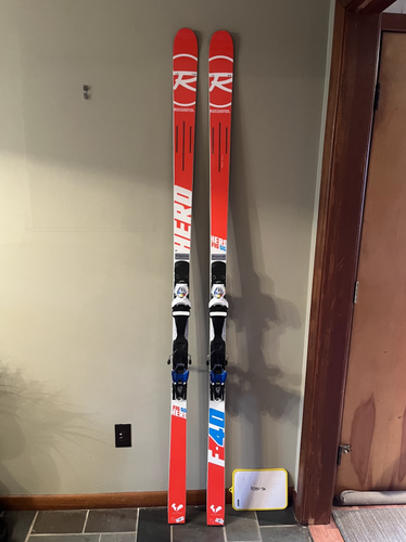 Used Unisex 2018 Rossignol Racing SG Skis With Bindings Max Din 15