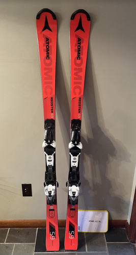 Used Unisex Atomic Racing Redster FIS SL Skis With Bindings Max Din 16