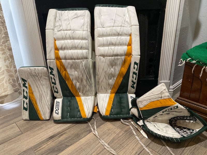 Green Senior 32" Regular Extreme Flex III Goalie Full Set