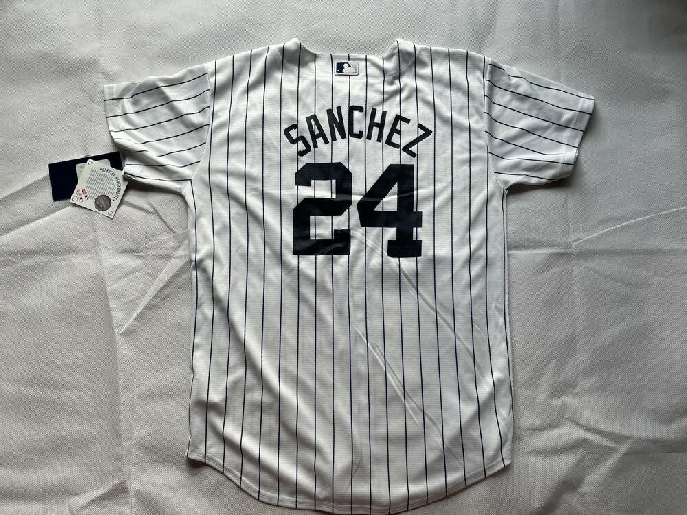 NEW YORK YANKEES MLB BASEBALL JERSEY MAJESTIC WHITE SIZE L #24