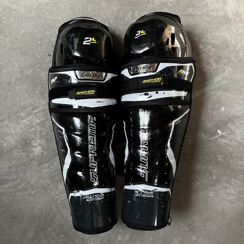 Used Senior 16” Bauer Supreme 2S Shin Pads