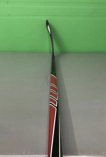 Two 50 Flex Bauer Vapor APX2's (Right Stamkos and Ovechkin)