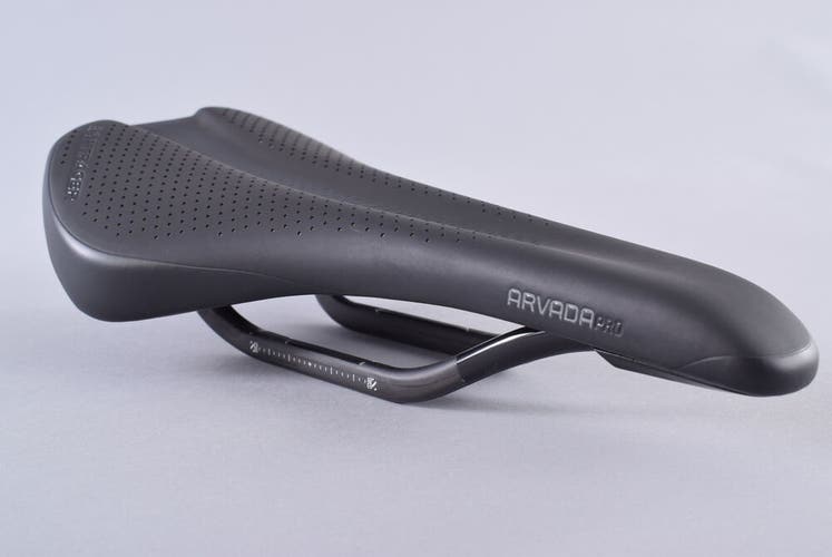 Bontrager Arvada Pro Saddle Cycling 273x138mm Black 7x10mm Carbon Rails Road