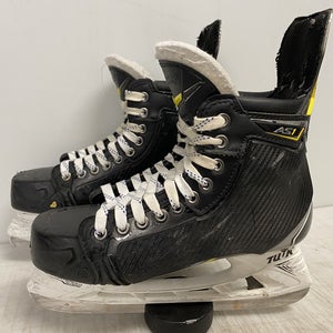 CCM Super Tacks AS1 Mens Pro Stock Hockey Skates Size 7 MIC 6528