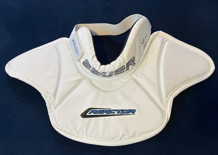 Bauer hockey goalie neck