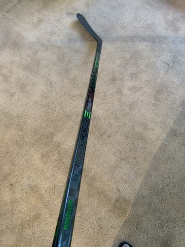 Senior Left Hand Mid Pattern Pro Stock Ribcor Trigger 5 Pro Hockey Stick