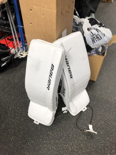 White Junior 26" Bauer  Csx Goalie Leg Pads