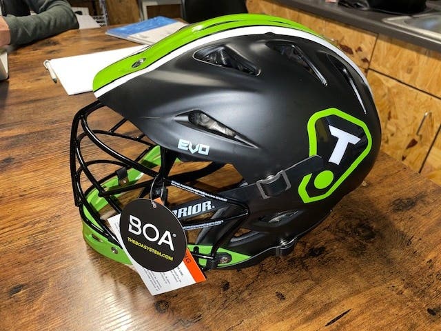 Warrior EVO S/M Helmet Black