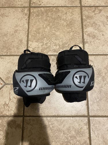 Warrior R/X2 Int Knee Pads