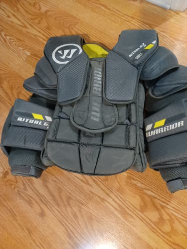 Senior Used Small Warrior Ritual G2 Goalie Chest Protector