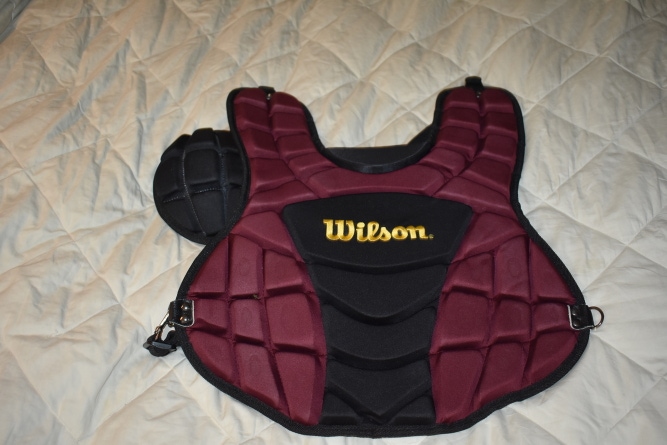 NEW - Wilson Baseball Catcher's Chest Protector A3248, Black/Red, 15"