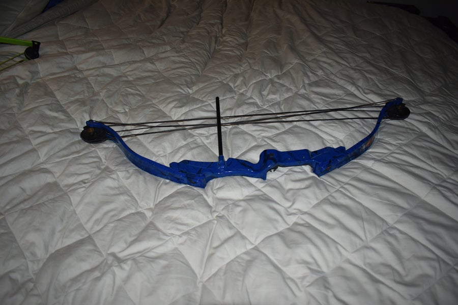Fred Bear Compound Bow, Blue Camo