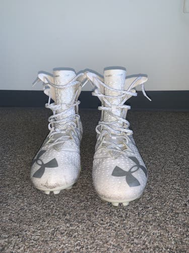 White Men's Molded Cleats High Top Highlight