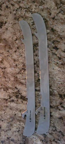 New Bauer LS Pulse 272 mm