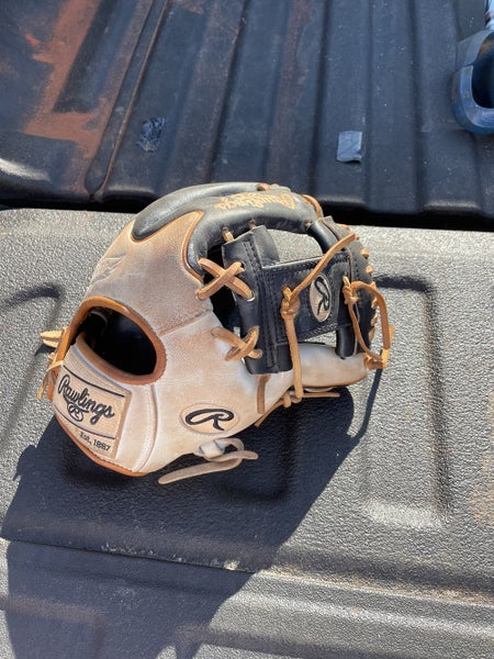 Blue Used Infield 11.5" Heart of the Hide Baseball Glove