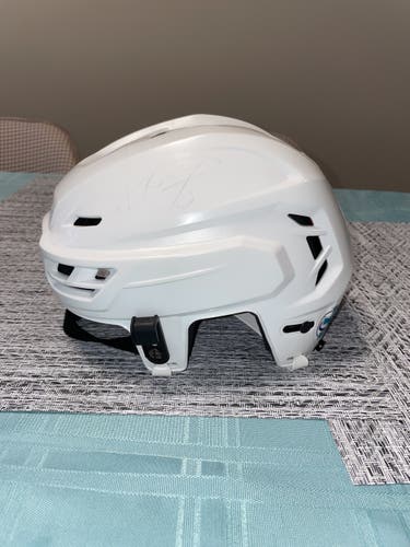 CCM Resistance Pro Stock Hockey Helmet Medium White CCM