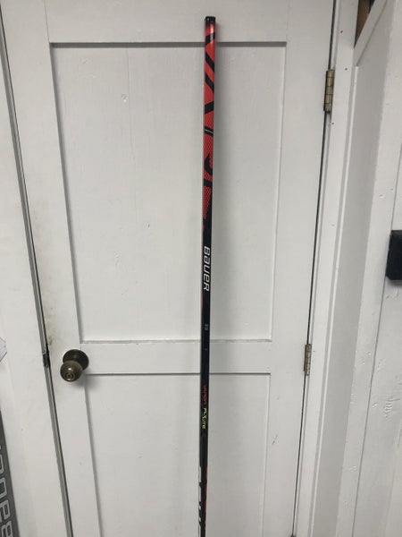 New Right Handed Nexus 1N Hockey Stick