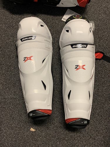 Senior Bauer  Vapor 2x Shin Pads