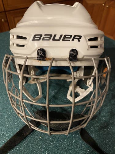 White Used Youth Bauer Prodigy Helmet