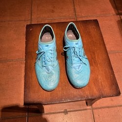 New Balance soccer cleats Size 10.5 Wide