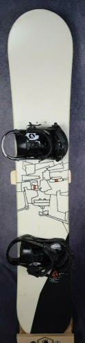 AVALANCHE SOL SNOWBOARD SIZE 163 CM WITH NEW ROSSIGNOL EXTRA LARGE BINDINGS