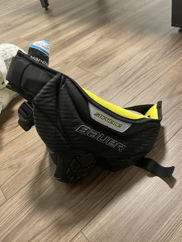 Senior Bauer supreme goalie jock