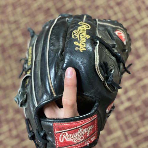 Rawlings Heart of the Hide Baseball Glove 11.5”