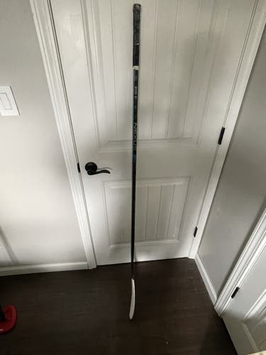 Left Hand Pro Stock Nexus 2N Pro Hockey Stick P92