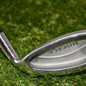 Taylormade 	Miscela 	8 Iron 	Right Handed 	36"	Graphite	Ladies	New Grip