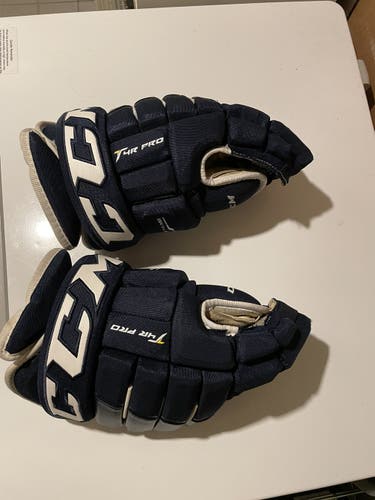 Blue Senior CCM 14"  Tacks 4 Roll Pro Gloves