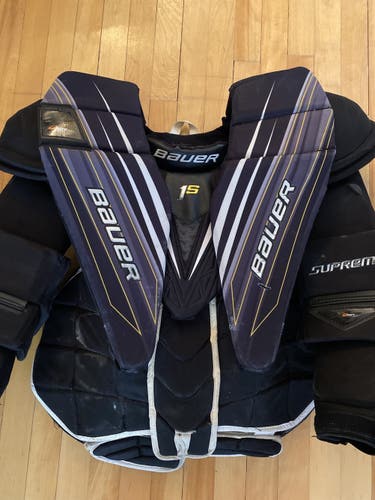 Used XL Bauer Pro Stock Supreme 1S Goalie Chest Protector