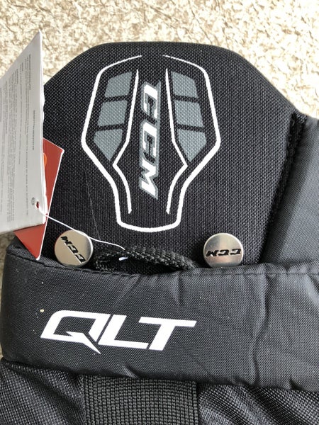 Black Youth New Small CCM QUICKLITE  QLT Hockey Pants