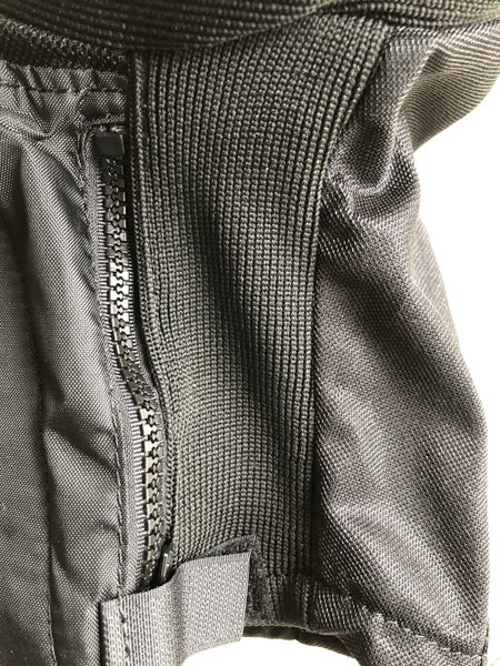 Black Youth New Small CCM QUICKLITE  QLT Hockey Pants