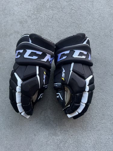 Black Used CCM 14" AS1 Gloves