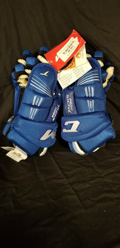 New CCM Hg7092 Gloves 14"