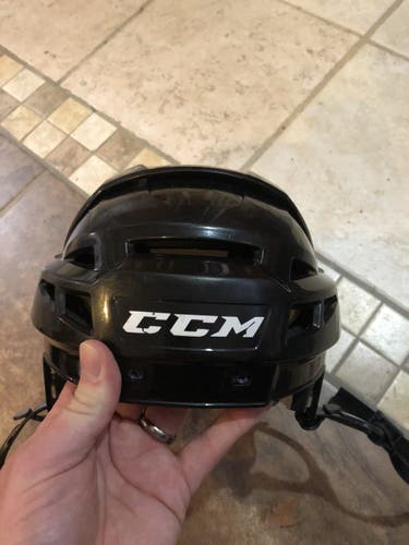 Black Used Medium CCM Pro Stock Vector V08 Helmet