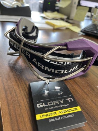 UA glory Ti women’s goggles in purple