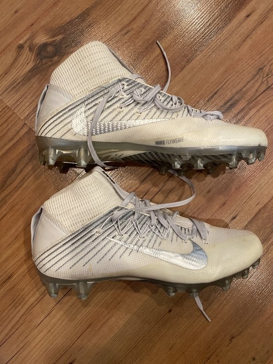 nike untouchable 2 cleats