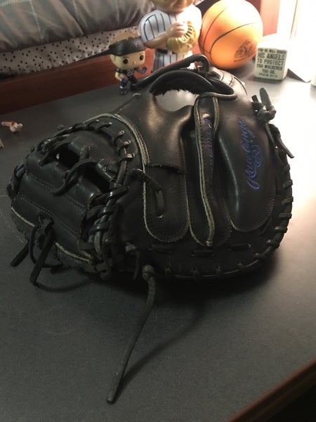 Rawlings Salvador Perez Catchers Mitt, needs Webb relace
