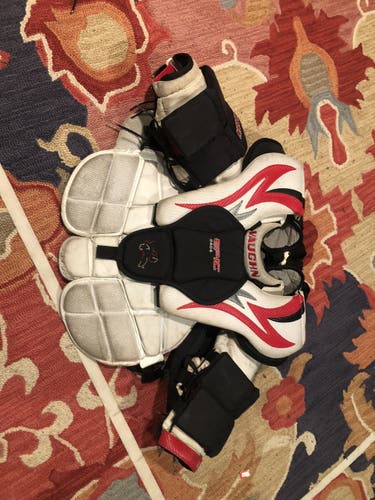 Junior Medium Vaughn Epic 8400 Goalie Chest Protector