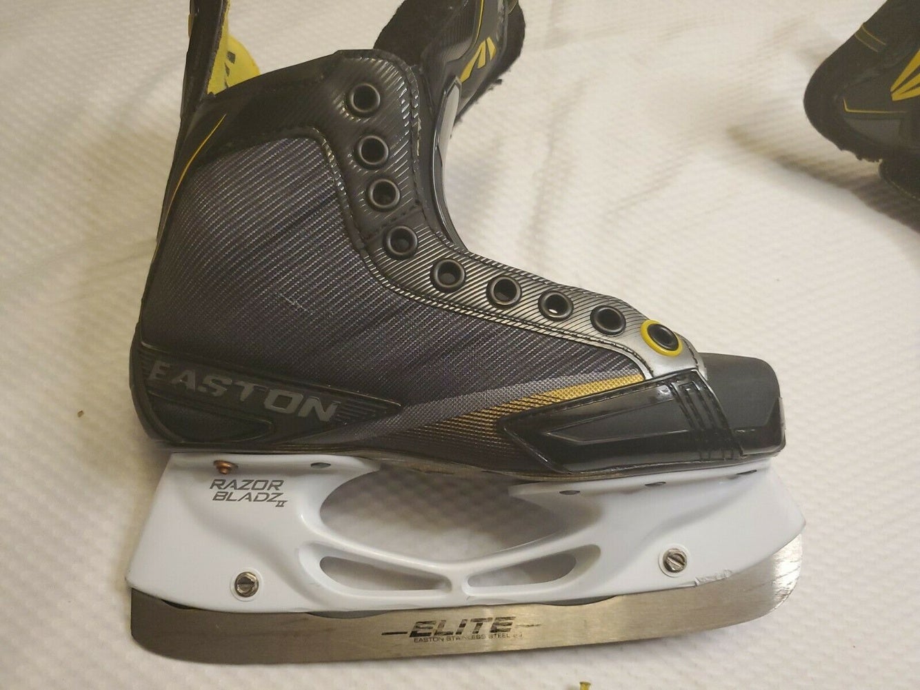 Easton Stealth RS hockey skates size 3D, Hockey, La Ronge