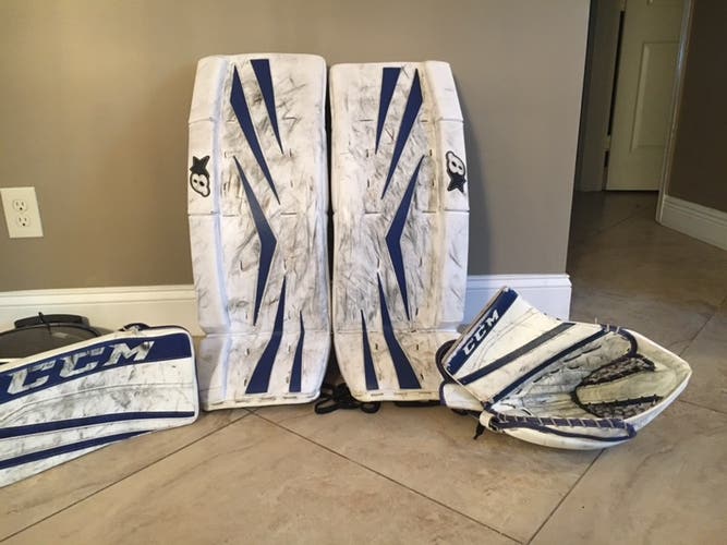 Senior 33" +1"  Brian's Netzero with CCM Extreme Flex Gloves Goalie Full Set