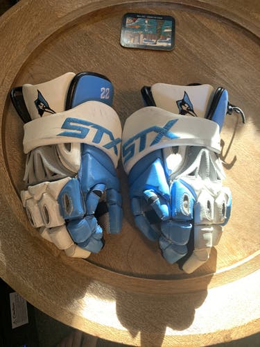 Johns Hopkins STX G22 Lacrosse Gloves