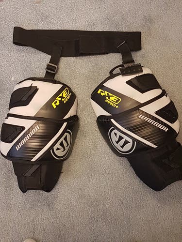 Warrior Rx3 Pro + senior goalie knee guards with custom made garter belt